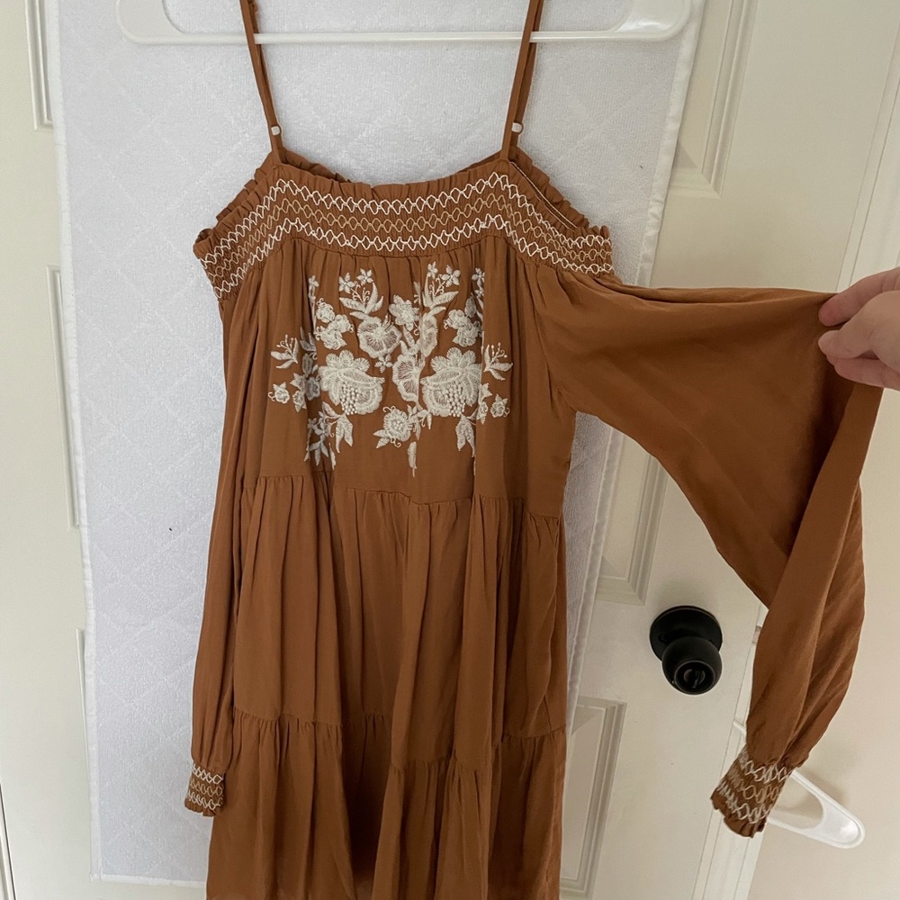 Long sleeve off the shoulder fall dress!